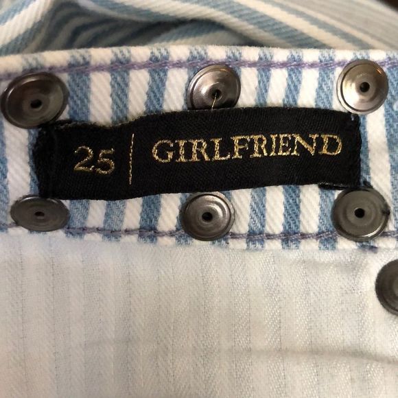 Juicy Couture High Rise White Blue Stripe Girlfriend Jeans with Studded Detail - Picture 10 of 14